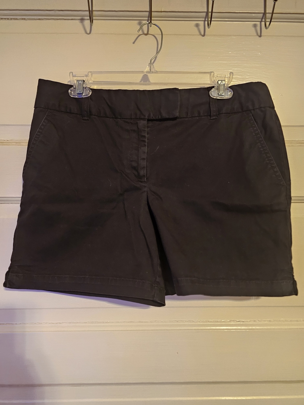 LOFT The Riviera Shorts in Black - Size 10
